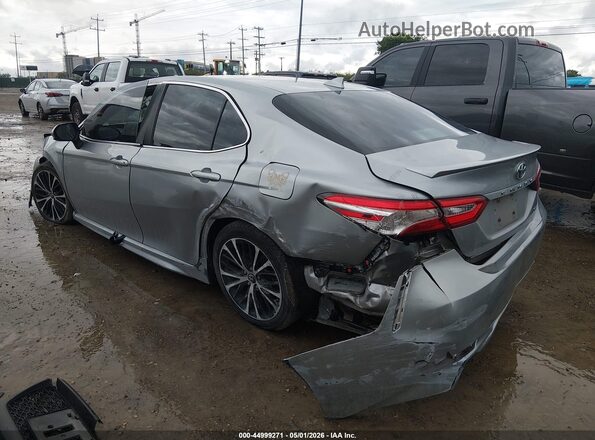 4T1G11AK9LU893084 2020 TOYOTA CAMRY Silver Trasero izquierdo