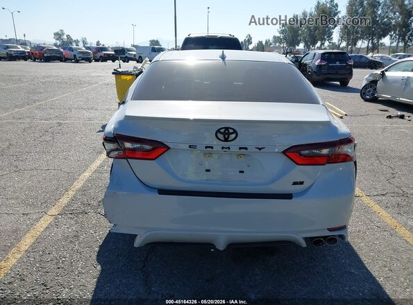 4T1G11AKXNU072899 2022 TOYOTA CAMRY White 