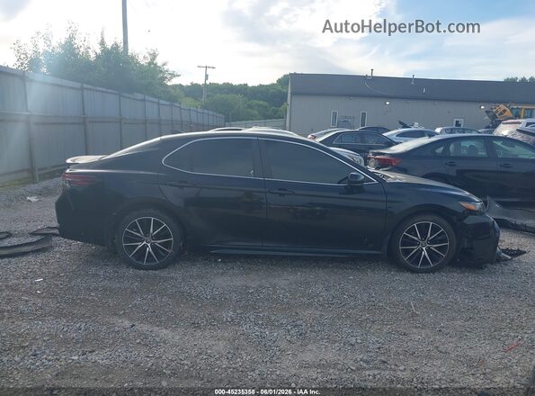 4T1G11BK2MU034533 2021 TOYOTA CAMRY Black უკანა სალონის ხედი