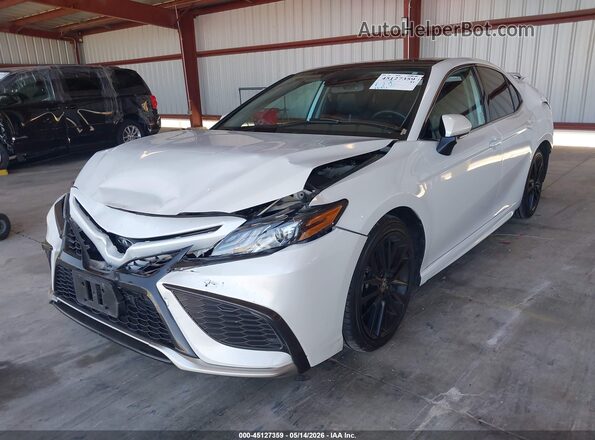 4T1K61AK1MU586294 2021 TOYOTA CAMRY White Vista tres cuartos delantera izquierda