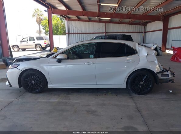 4T1K61AK1MU586294 2021 TOYOTA CAMRY White 