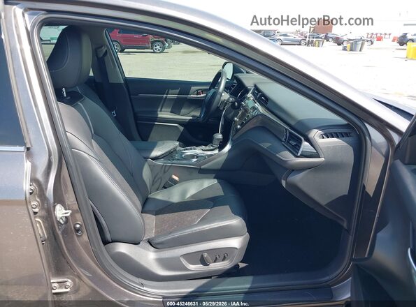 4T1K61AK2LU368766 2020 TOYOTA CAMRY Серый Вид салона спереди