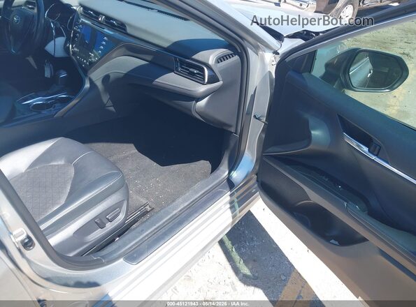 4T1K61AK3LU991071 2020 TOYOTA CAMRY Gray Widok wnętrza z przodu