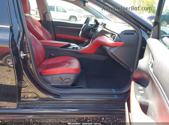 4T1K61AK6LU375106 2020 TOYOTA CAMRY Black Вид салону спереду
