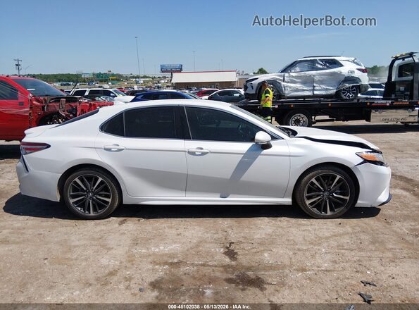 4T1K61AKXLU935533 2020 TOYOTA CAMRY White Rear interior view
