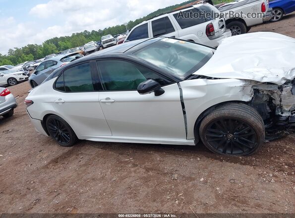 4T1K61BK7MU034331 2021 TOYOTA CAMRY White Rear interior view
