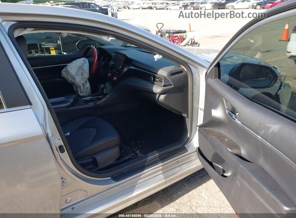 4T1T11BKXPU089833 2023 TOYOTA CAMRY Silver Vista interior delantera
