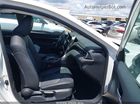4T1T31AK2RU072846 2024 TOYOTA CAMRY HYBRID White Вид салону спереду