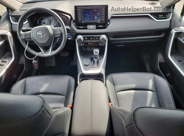 4T3B6RFV1MU043276 2021 TOYOTA RAV4 Silver Dashboard view