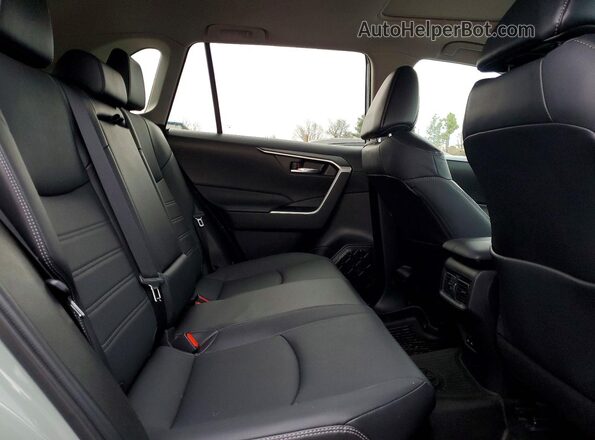 4T3B6RFV2NU095100 2022 TOYOTA LE Зеленый 