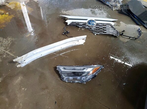 4T3D6RFV5PU133608 2023 TOYOTA RAV4 White Вид підкапотного простору