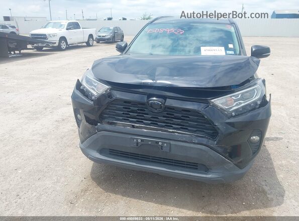 4T3RWRFVXMU023350 2021 TOYOTA LE Black Widok z przodu