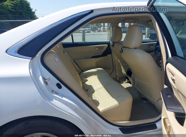 4T4BF1FK0GR555184 2016 TOYOTA CAMRY White Vista de la etiqueta del VIN