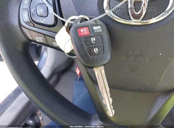 4T4BF1FK0GR561504 2016 TOYOTA LE Blue Вид панелі приладів