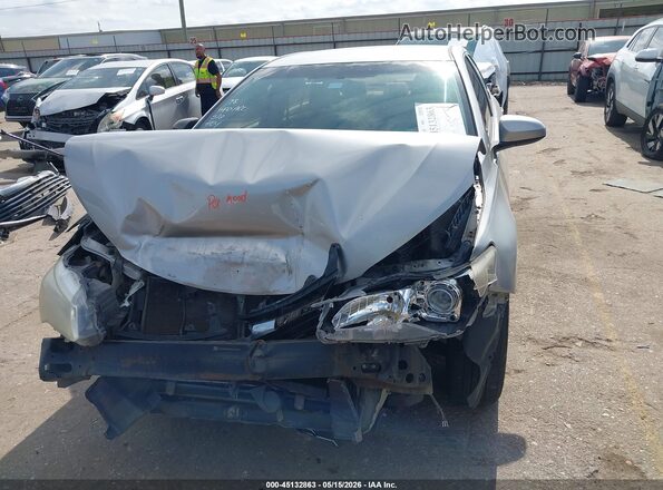 4T4BF1FK2GR546499 2016 TOYOTA CAMRY Silver Դիմացի տեսք