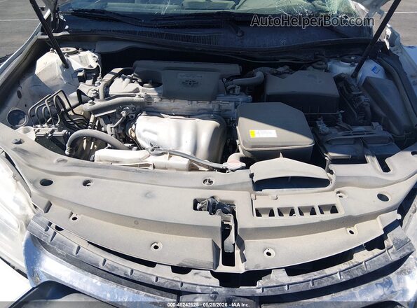 4T4BF1FK3GR584680 2016 TOYOTA CAMRY White Rear view
