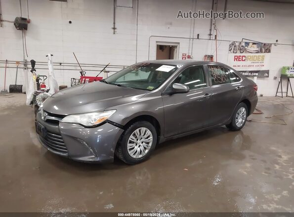 4T4BF1FK7GR527222 2016 TOYOTA CAMRY Gray 