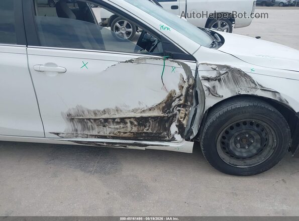4T4BF1FK9GR584134 2016 TOYOTA CAMRY White Вид спереду
