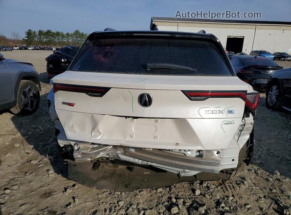 4W5XHPRL8RZ515997 2024 ACURA ZDX White უკანა ხედი