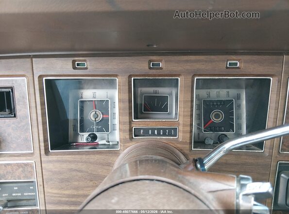 4Y89A871772       1974 LINCOLN CONTINENTA Коричневый Вид задних сидений
