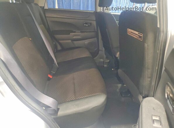 JA4AP3AU0GZ034555 2016 MITSUBISHI OUTLANDER Silver 
