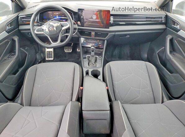 3VWBX7BU3SM076029 2025 VOLKSWAGEN JETTA Silver 
