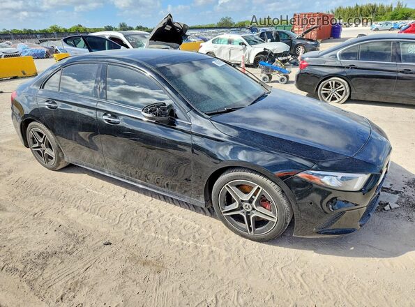 WDD3G4FB2KW024704 2019 MERCEDES-BENZ A Black 