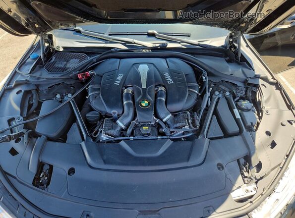 WBA7F0C59GGM20875 2016 BMW 7 SERIES Black Engine compartment view