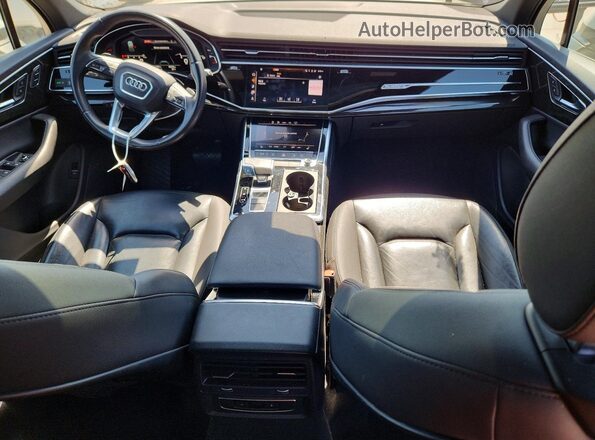 WA1AXAF72MD016963 2021 AUDI Q7 White ხელსაწყოთა პანელის ხედი
