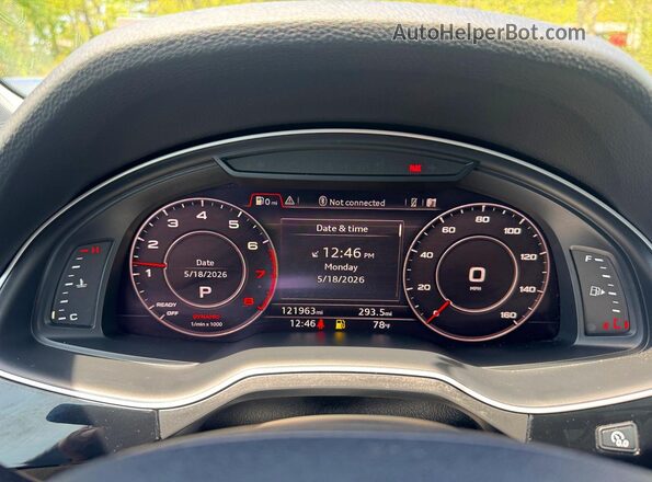 WA1LAAF78HD004851 2017 AUDI Q7 Silver ხელსაწყოთა პანელის ხედი