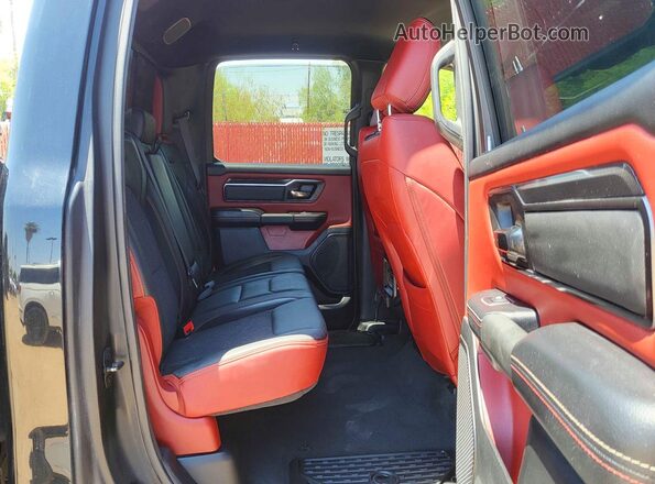 1C6SRFU91MN785011 2021 RAM 1500 Black 