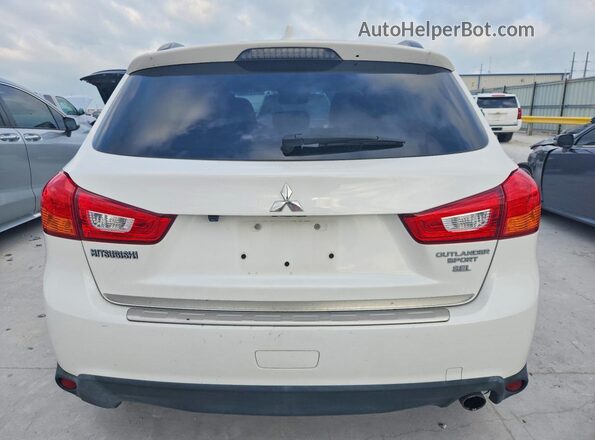 JA4AP4AW6HZ019647 2017 MITSUBISHI OUTLANDER White 
