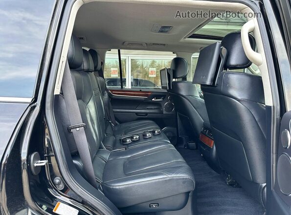 JTJHY7AX1J4261662 2018 LEXUS LX Черный 