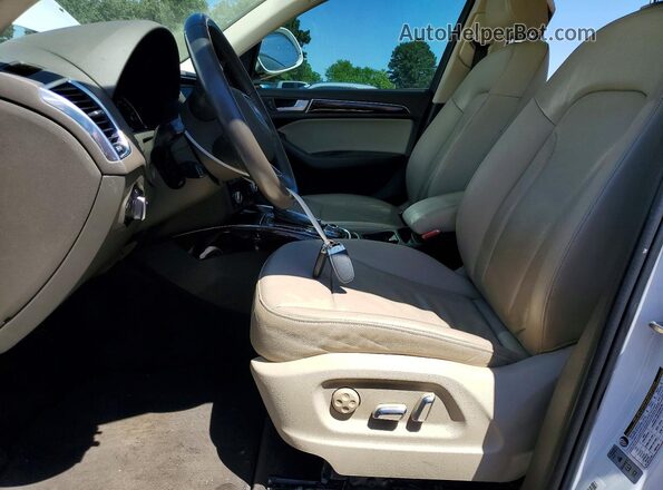WA1L2AFP7GA126999 2016 AUDI Q5 White Dashboard view