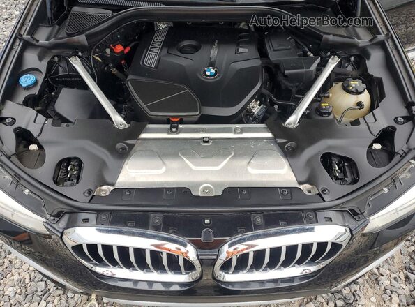 5UXTR7C50KLE94916 2019 BMW X3 Black Widok komory silnika