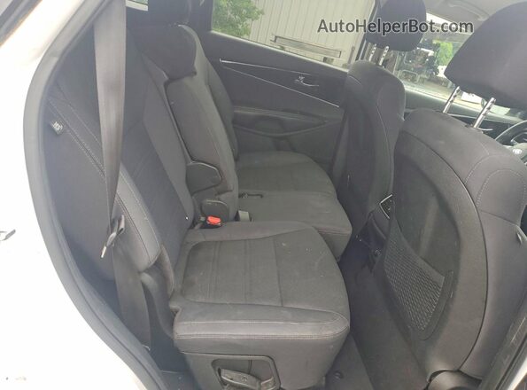 5XYPG4A51KG488450 2019 KIA SORENTO White 