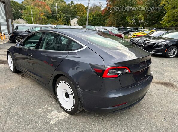 5YJ3E1EB1JF119421 2018 TESLA MODEL Gray Przód prawy
