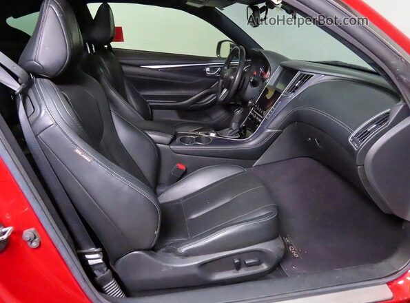 JN1FV7EK6HM610622 2017 INFINITI Q60 Red 