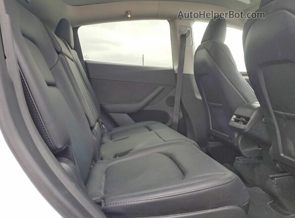 7SAYGAEEXPF742736 2023 TESLA MODEL White Engine compartment view
