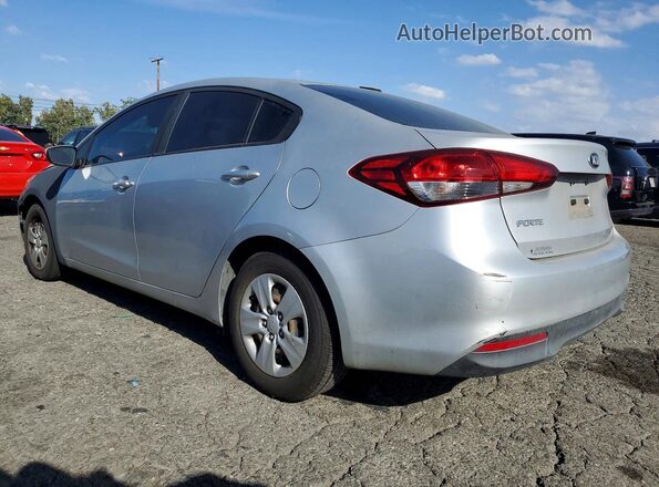 3KPFK4A7XHE156993 2017 KIA FORTE Silver 