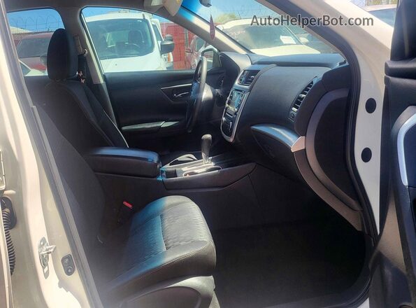 1N4AL3AP9HN346366 2017 NISSAN ALTIMA White 
