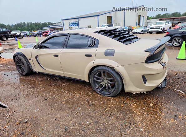 2C3CDXGJ5JH228599 2018 DODGE CHARGER Tan უკანა მარჯვენა