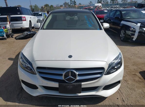55SWF4HB9JU271761 2018 MERCEDES-BENZ C 350E Белый Вид спереди