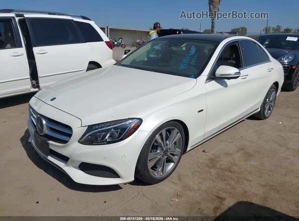 55SWF4HB9JU271761 2018 MERCEDES-BENZ C 350E Белый Передняя левая четверть