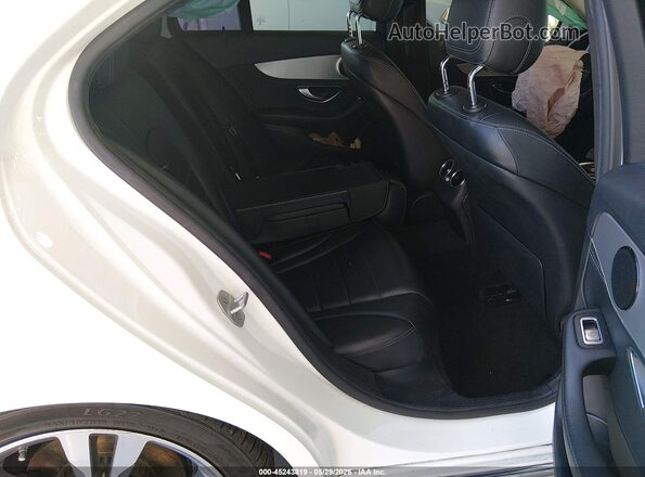 55SWF4JB0GU131651 2016 MERCEDES-BENZ C-CLASS White Widok naklejki z numerem VIN