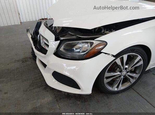 55SWF4JB0GU131651 2016 MERCEDES-BENZ C-CLASS White Widok z przodu