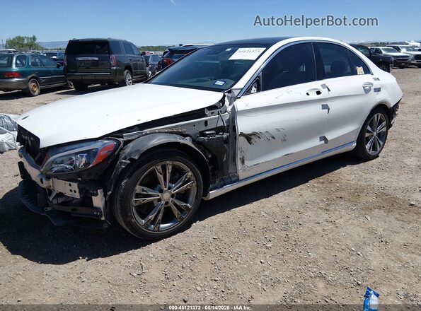 55SWF4JB0GU150006 2016 MERCEDES-BENZ C-CLASS White Front left