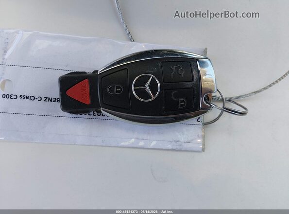 55SWF4JB0GU150006 2016 MERCEDES-BENZ C-CLASS White Dashboard view