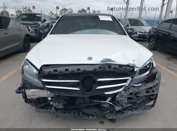 55SWF4JB0JU263879 2018 MERCEDES-BENZ C-CLASS White Widok zestawu wskaźników