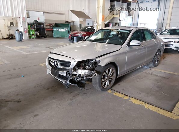 55SWF4JB1JU245116 2018 MERCEDES-BENZ C-CLASS Silver წინა მარცხენა ხედი სამი მეოთხედიდან